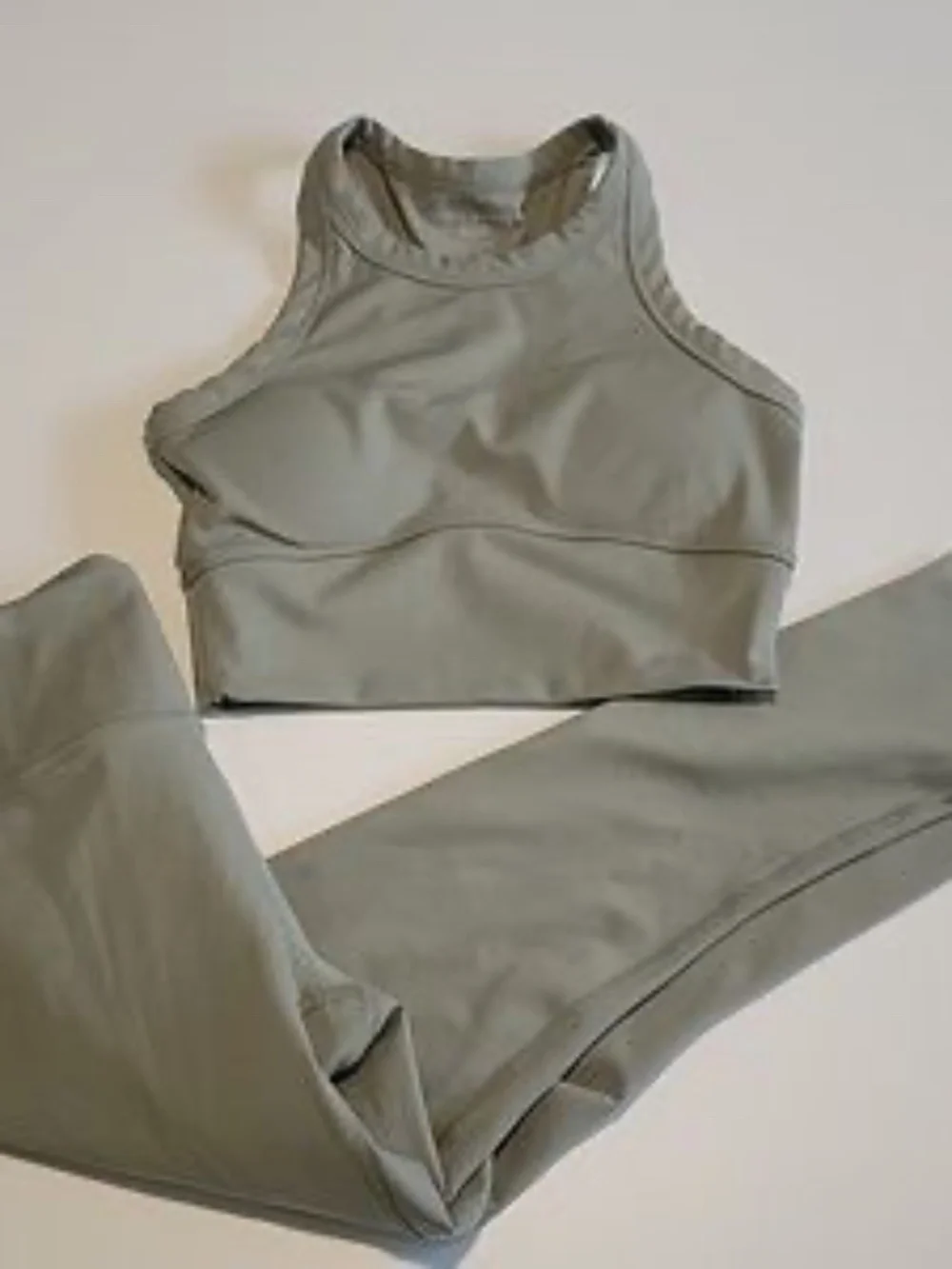 Harmony Balance 2-Piece Sports Bra and Leggings Workout set